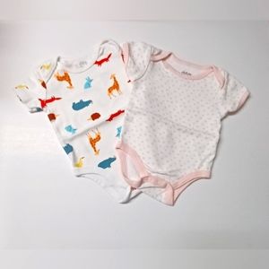 #0135 Onesies 3-6M
